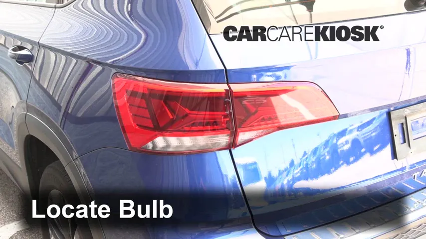 2022 Volkswagen Taos S 1.5L 4 Cyl. Turbo Éclairage Feu clignotant arrière (remplacer l'ampoule)